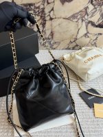 CHANEL 22bag mini   size:20 cm - Image 6