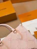 LOUIS VUITTON lv onthego size： 25 cm - Image 6