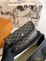 Goyard  tote size：41 x 30cm - Image 8