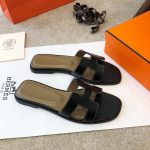 Hermes slippers shoes size： 35-41 - Image 9