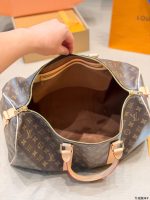 LOUIS VUITTON lv travel duffle bag size : 45/50/55 cm - Image 10
