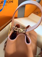 LOUIS VUITTON LV all in bucket Low Key size : 18*16cm - Image 9