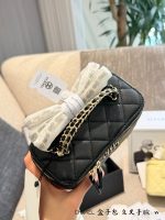 CHANEL 26S vanity handle bag size: 19 cm - Image 9